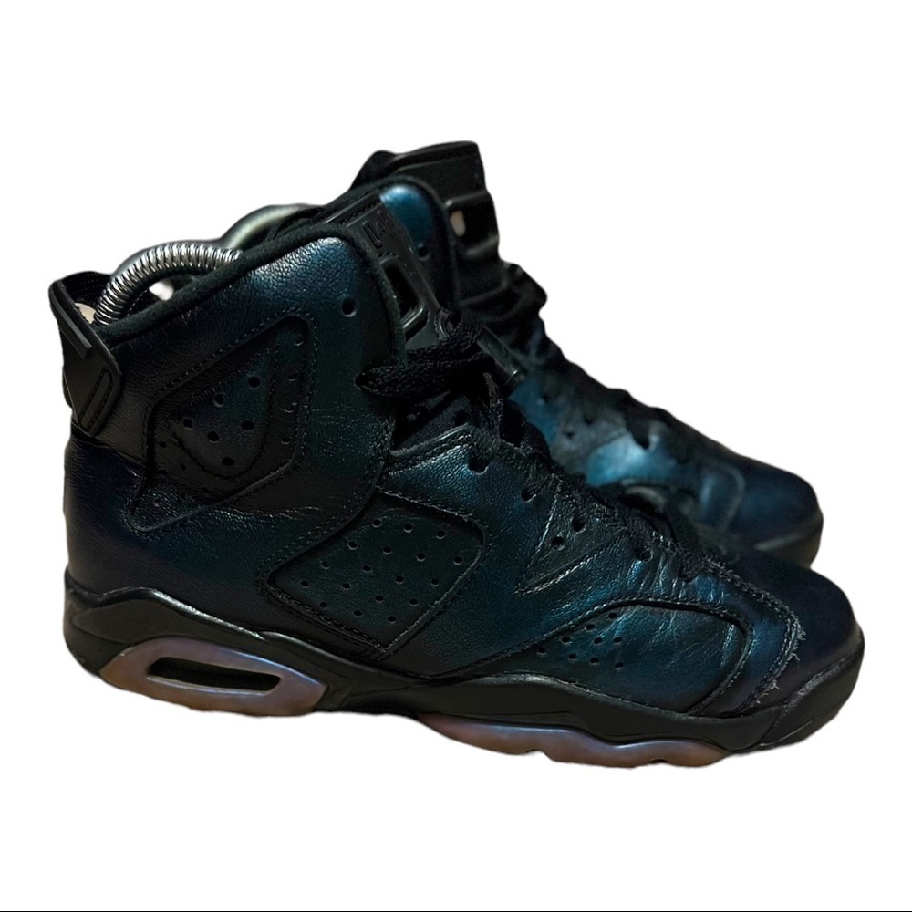 Jordan 6 Retro - Picture 3 of 5